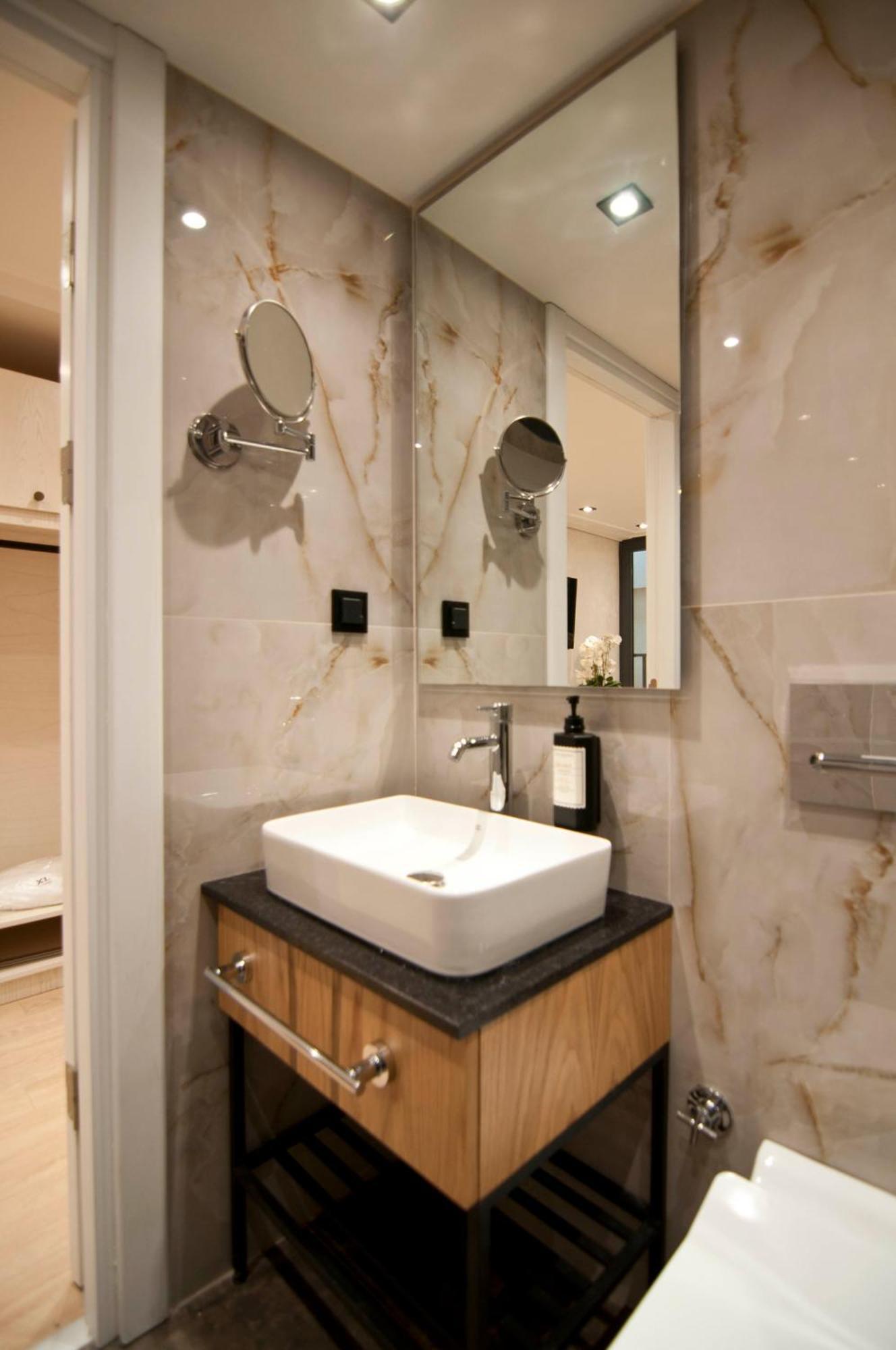 Hotel Xloft 3*
